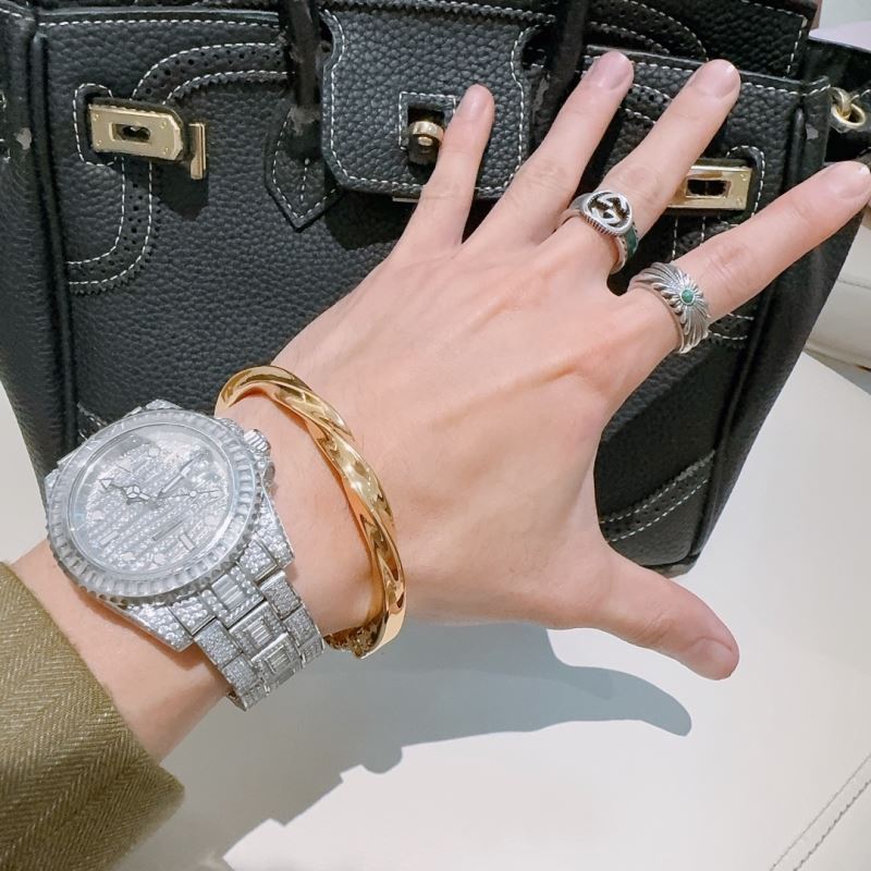Gvc*1 bracelets